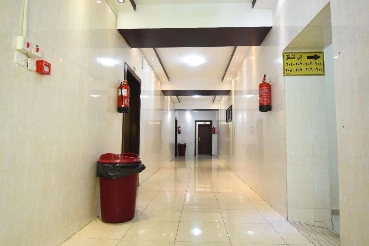 الشقق الفندقية العييري للوحدات السكنية المفروشة - حائل 3 المظهر الخارجي الصورة